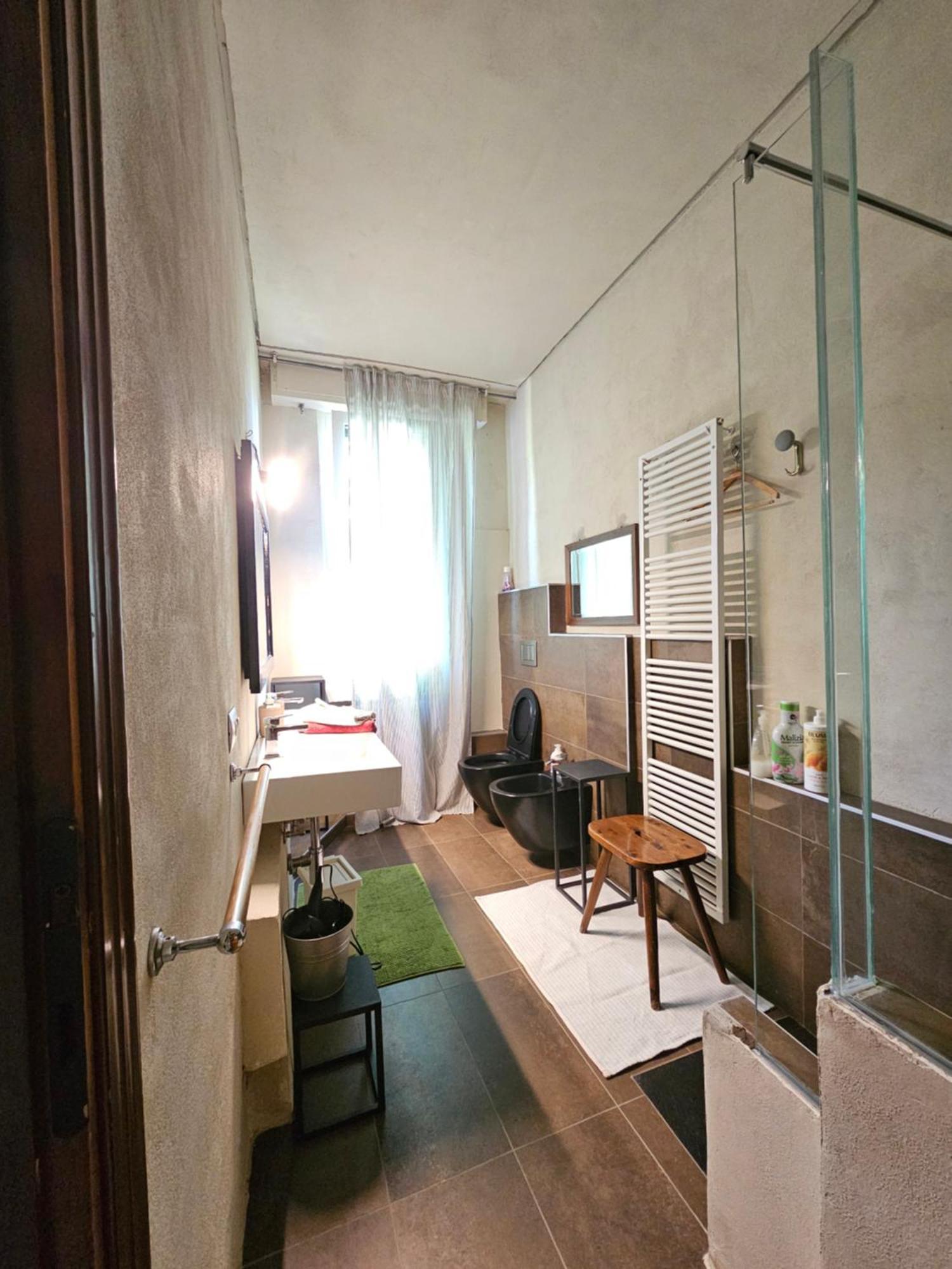Casa Vincenzo 130 Mq Con Portico Ed Ingresso Esclusivo Dal Giardino Villa Felino Bagian luar foto